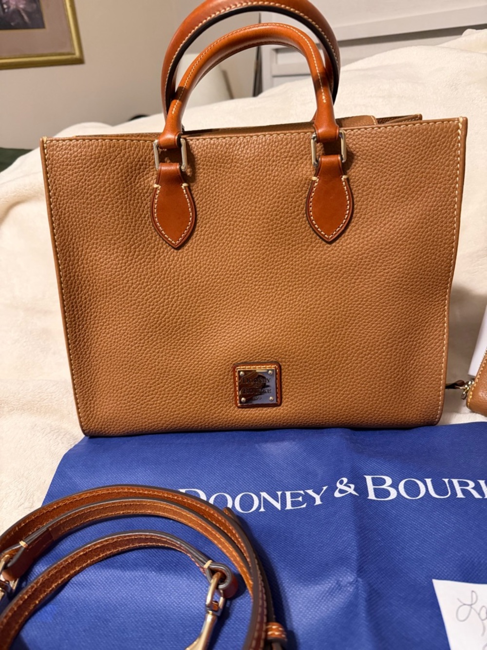 Dooney & Bourke Janine & Wallet set - Picture 2 of 15
